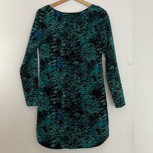 Green and blue patterned Gap dress